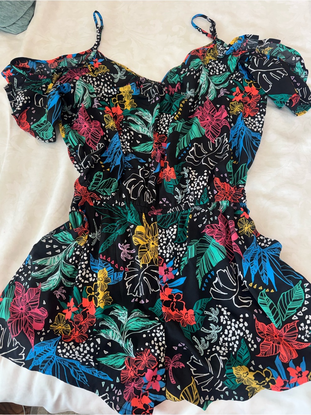 Arizona Jean Company Floral Print Black Multicolor Romper (shorts)
